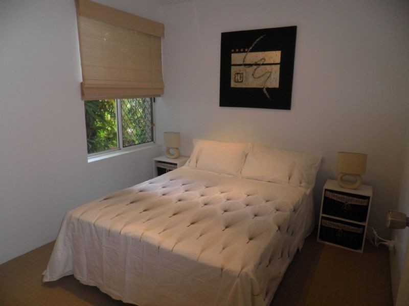 2/41 Canberra Tce, Caloundra QLD 4551