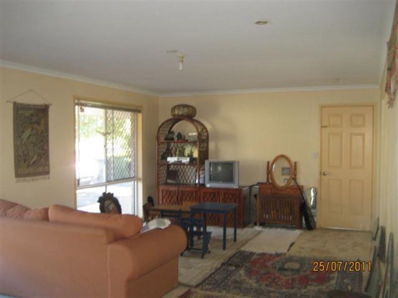 29 Flamingo Street, Little Mountain QLD 4551