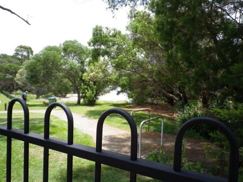 1/40 Lakeside Crescent, Currimundi QLD 4551