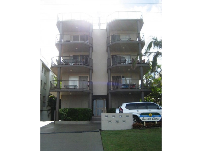 1/8 Orvieto Tce, Caloundra QLD 4551