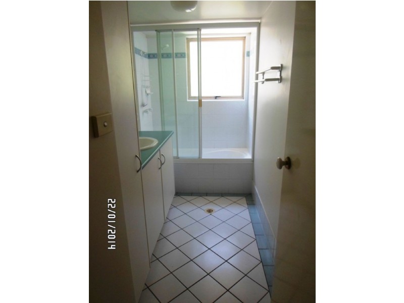 1/8 Orvieto Tce, Caloundra QLD 4551