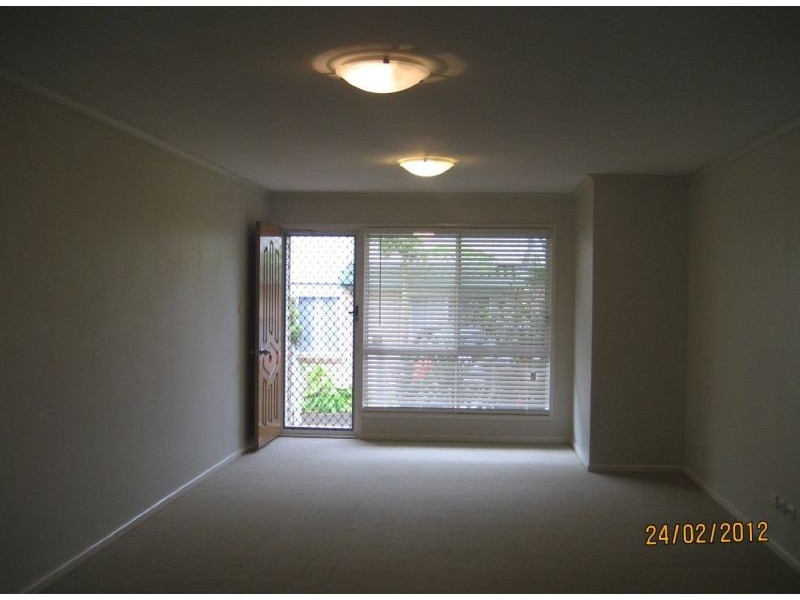 8/43 Arthur Street, Caloundra QLD 4551