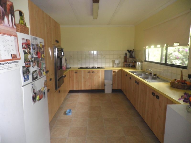 6 Mary Street, Landsborough QLD 4550