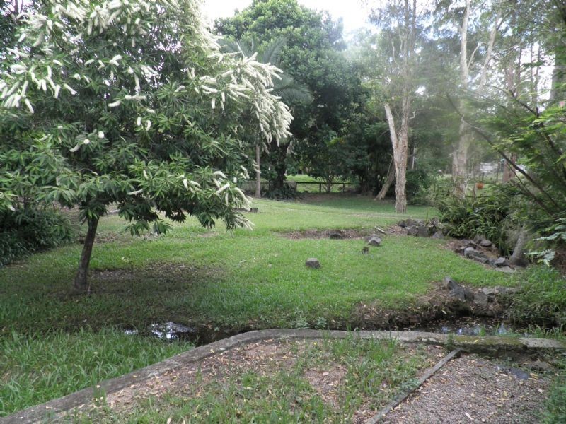 6 Mary Street, Landsborough QLD 4550