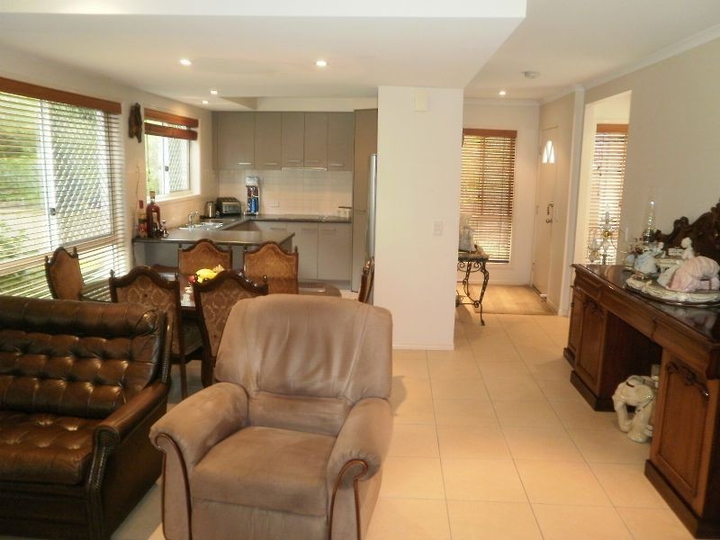 2/10 Suller Street, Caloundra QLD 4551