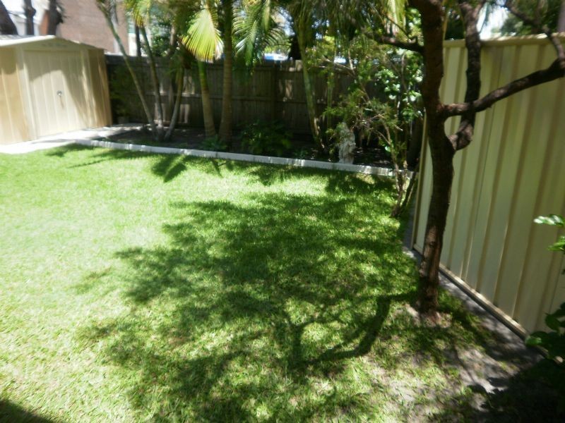 2/10 Suller Street, Caloundra QLD 4551