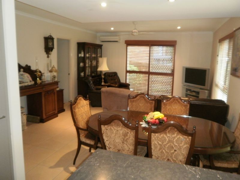 2/10 Suller Street, Caloundra QLD 4551