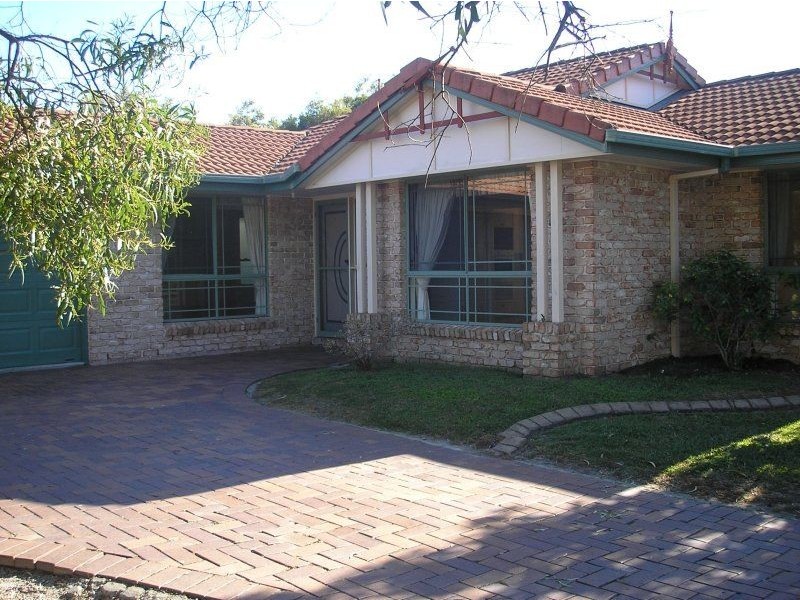 14 Sanctuary Place, Little Mountain QLD 4551