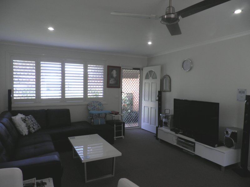 3/2 Lyon Street, Dicky Beach QLD 4551