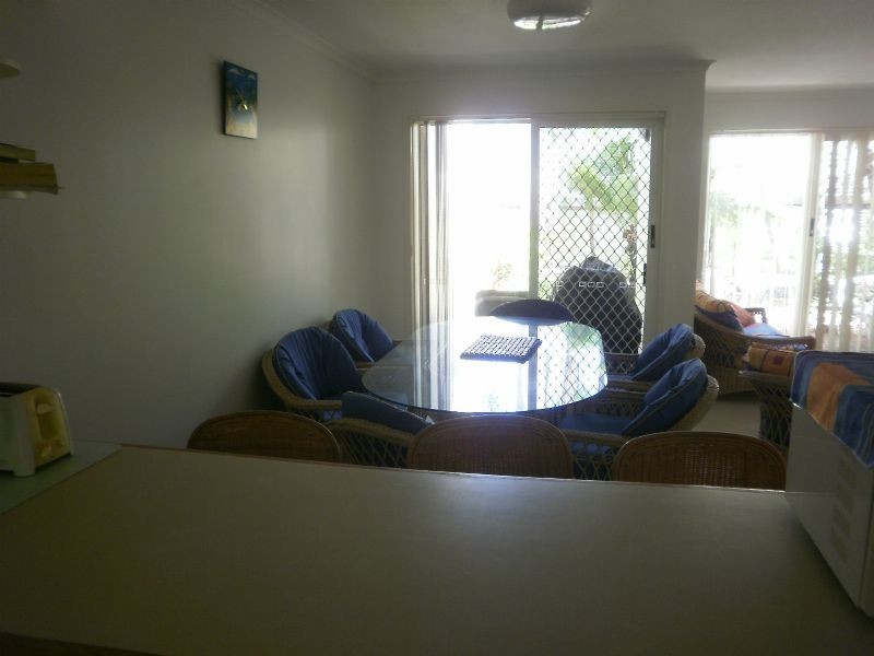 8/2 Landsborough Parade, Golden Beach QLD 4551