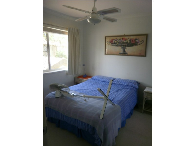 8/2 Landsborough Parade, Golden Beach QLD 4551