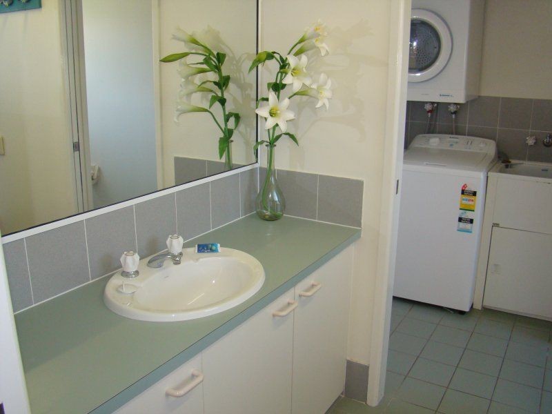 6/5 Arthur Street, Kings Beach QLD 4551