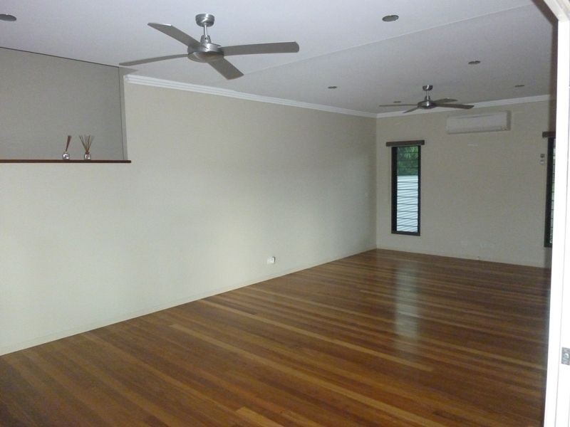 12 Viewland Drive, Mooloolah Valley QLD 4553