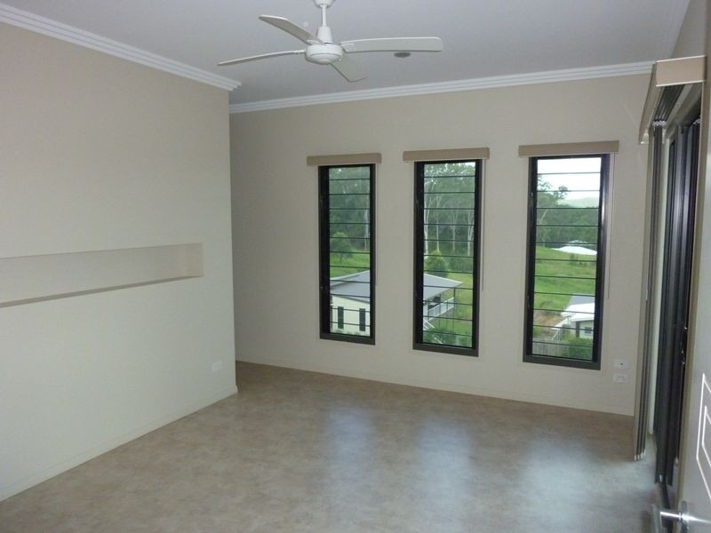 12 Viewland Drive, Mooloolah Valley QLD 4553