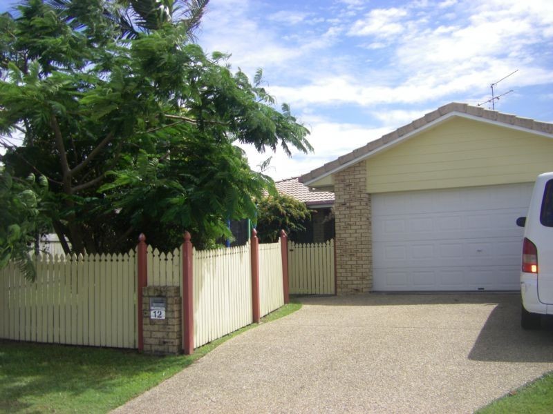 12 Pozieres Cres, Aroona QLD 4551