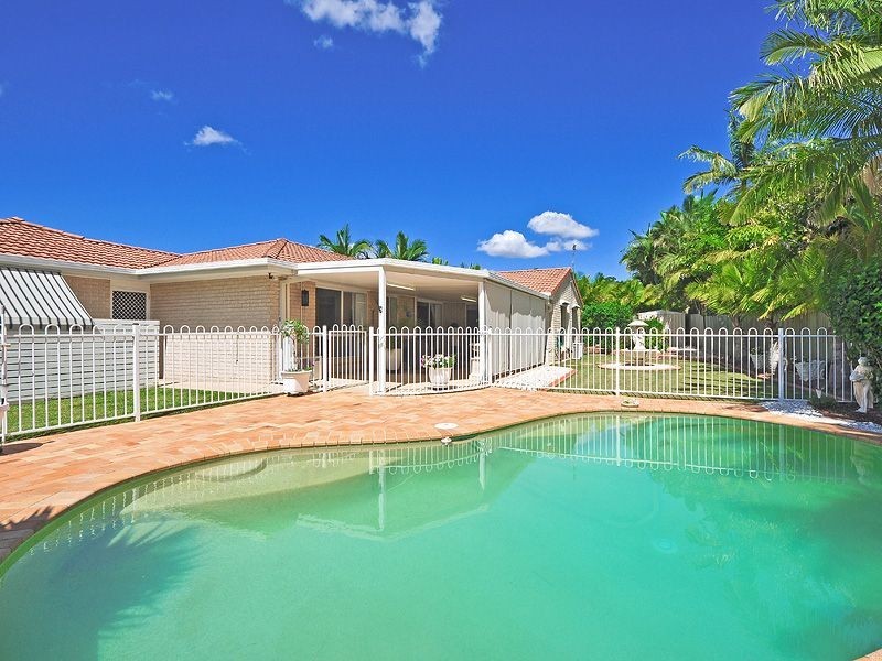 6 Berkley Place, Little Mountain QLD 4551