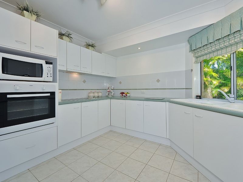 6 Berkley Place, Little Mountain QLD 4551