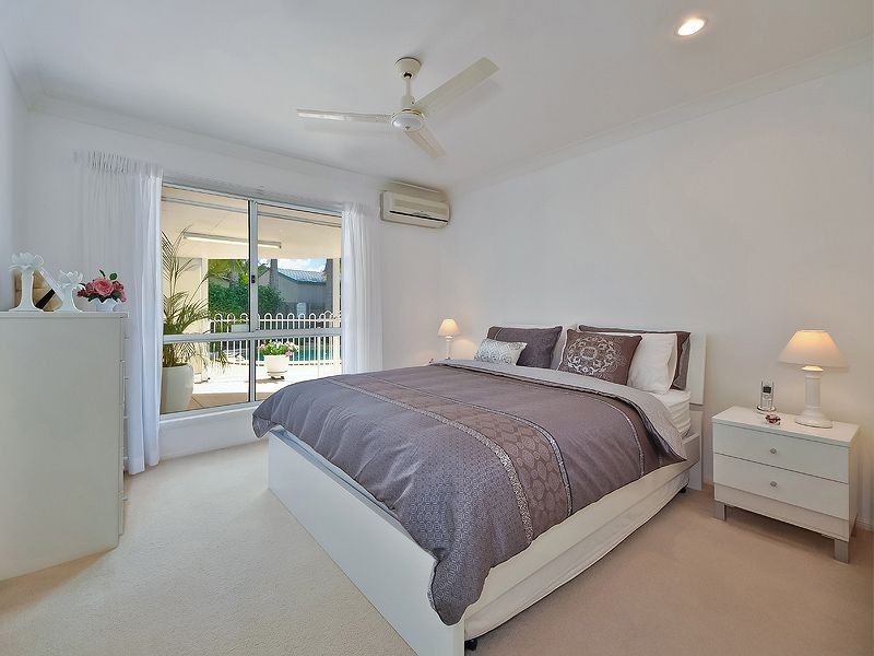 6 Berkley Place, Little Mountain QLD 4551