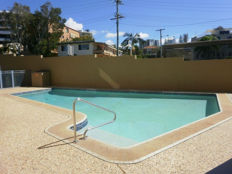 8/2 Moreton Parade, Kings Beach QLD 4551