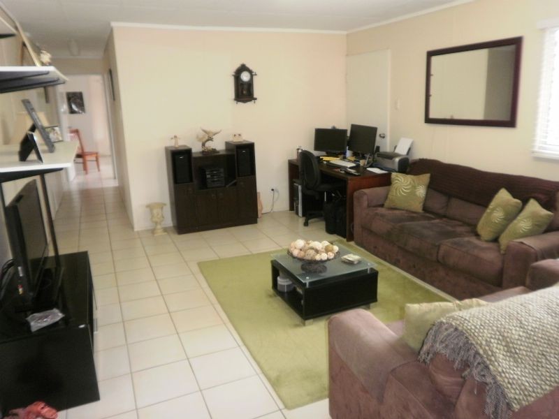 17 Crown Street, Currimundi QLD 4551