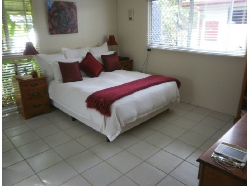 17 Crown Street, Currimundi QLD 4551