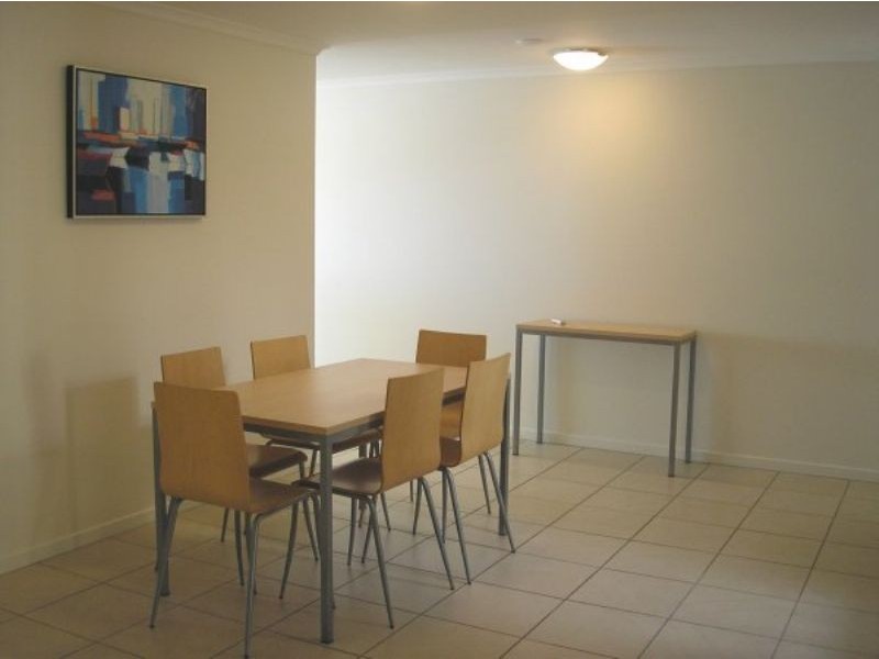 1030/36 Browning Boulevarde, Battery Hill QLD 4551