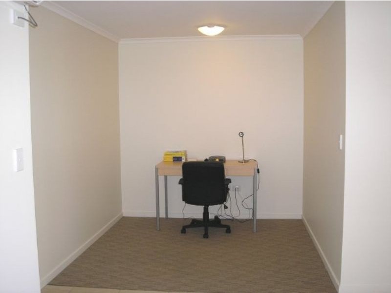 1030/36 Browning Boulevarde, Battery Hill QLD 4551