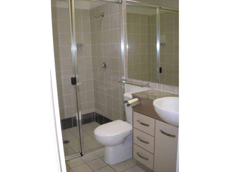 1030/36 Browning Boulevarde, Battery Hill QLD 4551