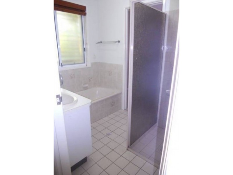 17 Rosella Street, Parrearra QLD 4575