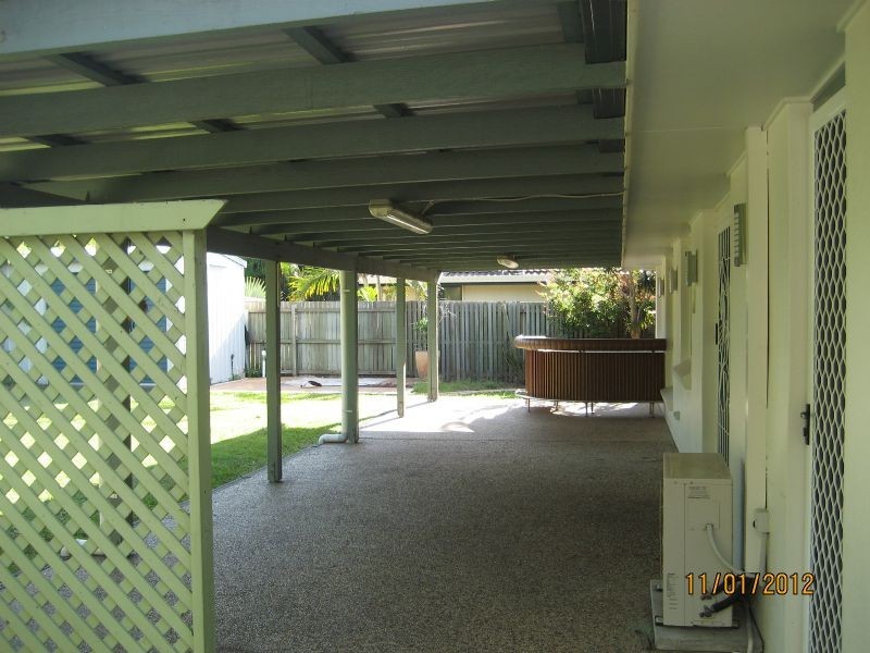 17 Rosella Street, Parrearra QLD 4575
