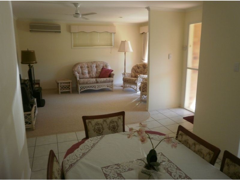 13/4 Caloundra Road, Caloundra QLD 4551