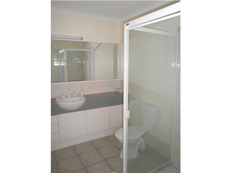 13/4 Caloundra Road, Caloundra QLD 4551