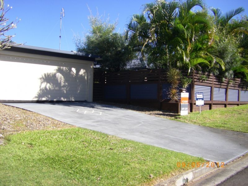 32 Browning Boulevard, Battery Hill QLD 4551