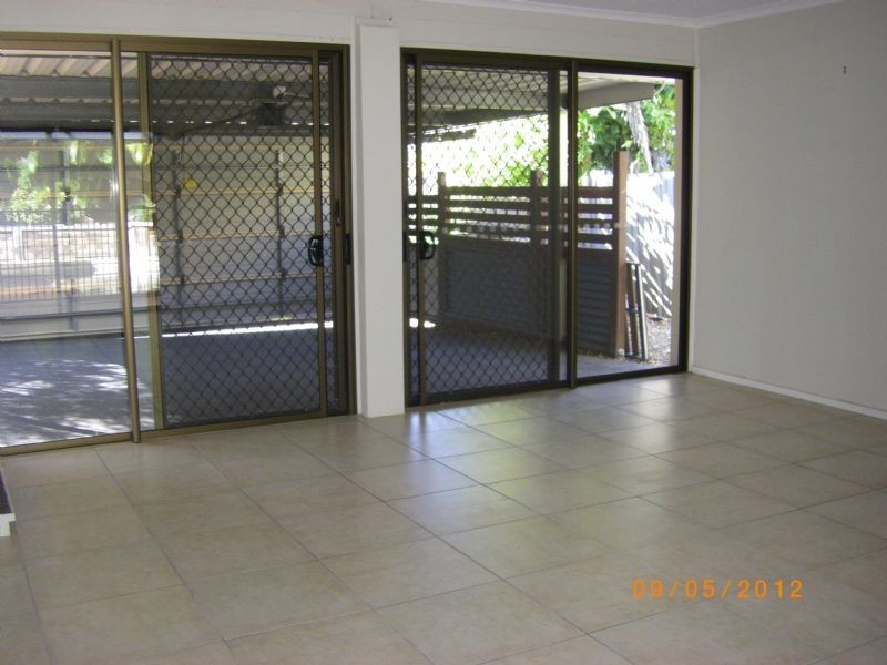 32 Browning Boulevard, Battery Hill QLD 4551