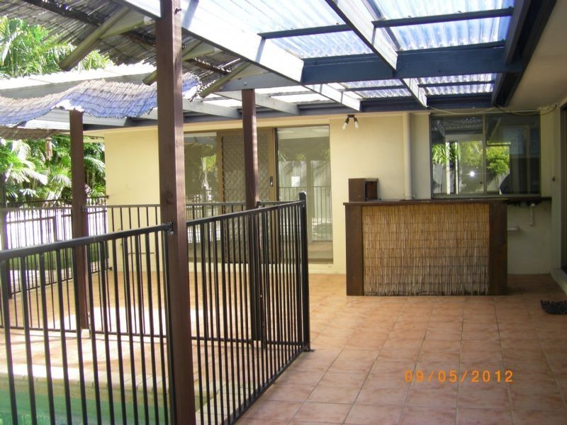 32 Browning Boulevard, Battery Hill QLD 4551