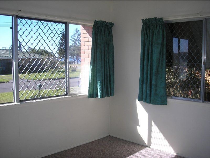 2 Roy Street, Golden Beach QLD 4551