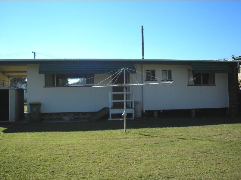 2 Roy Street, Golden Beach QLD 4551