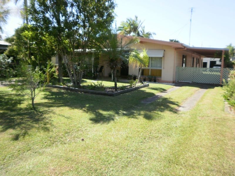 9 Crown Street, Currimundi QLD 4551