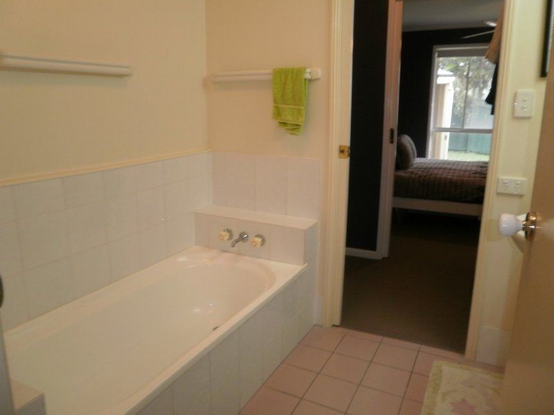 4/29 Village Way, Little Mountain QLD 4551