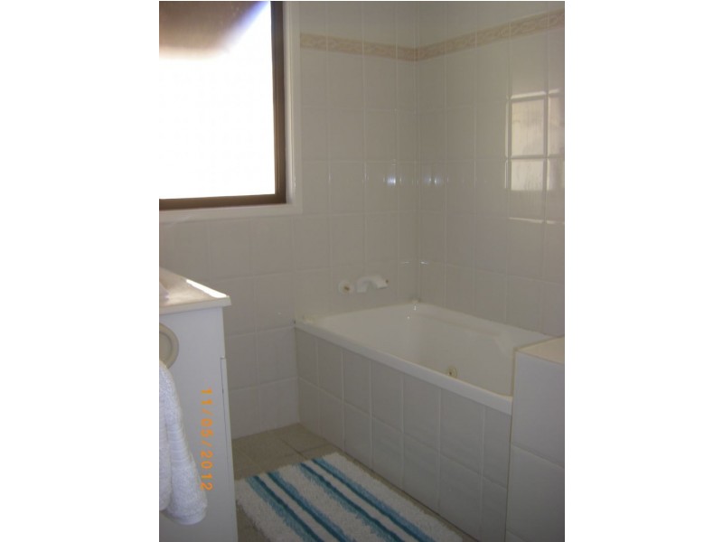 110 Esplanade, Golden Beach QLD 4551