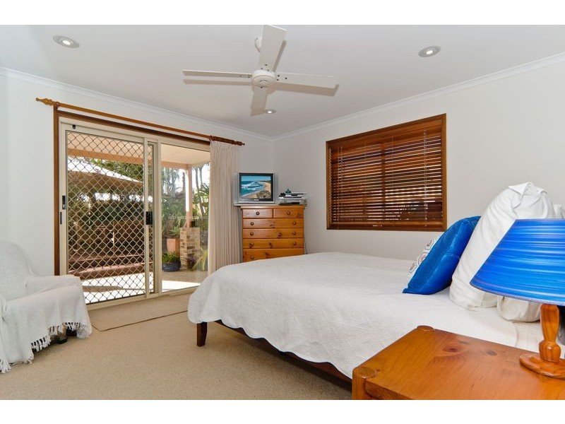 9 Dalpura Street, Buddina QLD 4575