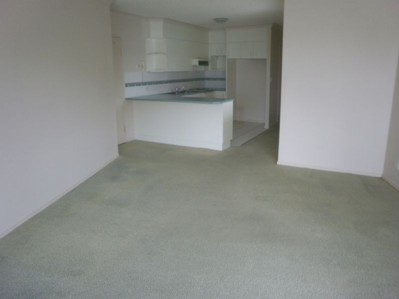 1/2 Leichhardt Street, Golden Beach QLD 4551