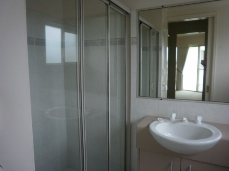 1/2 Leichhardt Street, Golden Beach QLD 4551