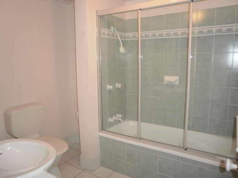 1/2 Leichhardt Street, Golden Beach QLD 4551