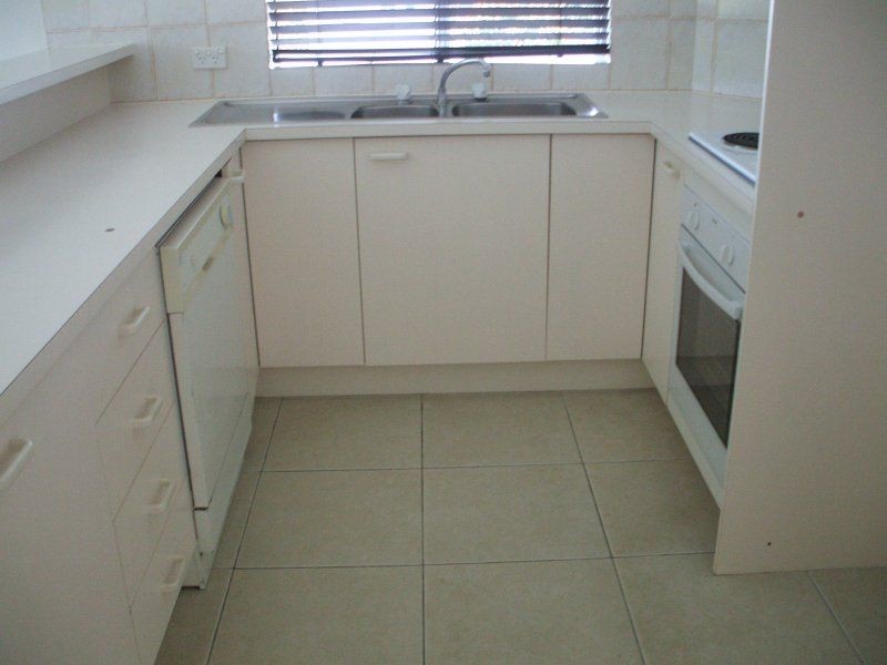 6/13 Arthur Street, Kings Beach QLD 4551