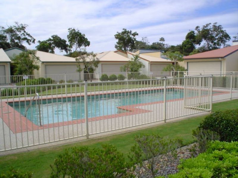 15/1 Lomandra Drive, Currimundi QLD 4551