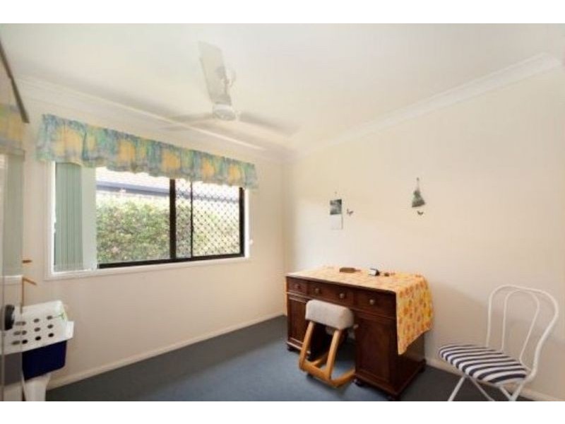 8 Clunie Street, Caloundra West QLD 4551