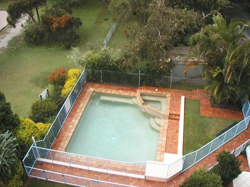 2/9 Hume Parade, Currimundi QLD 4551