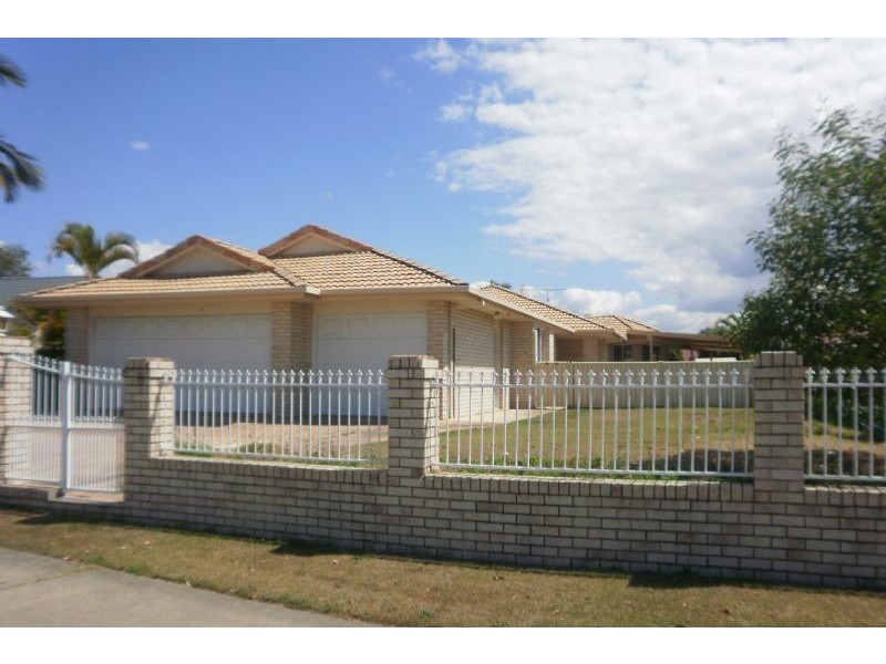 42 Sir Joseph Banks Drive, Pelican Waters QLD 4551