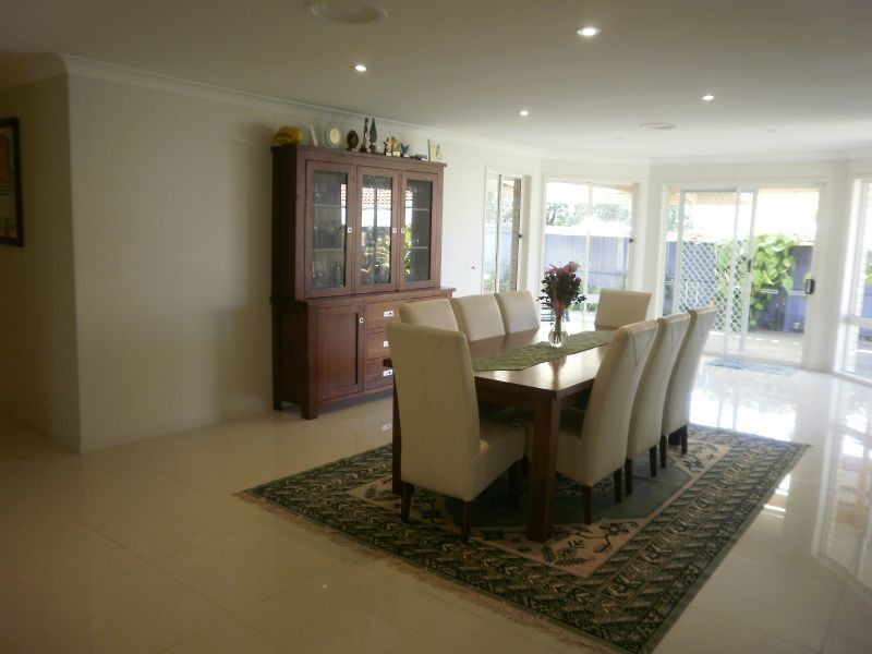 42 Sir Joseph Banks Drive, Pelican Waters QLD 4551